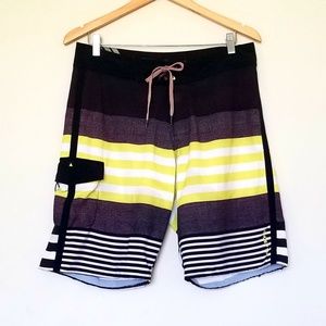 Billabong Men Board Shorts Size 32